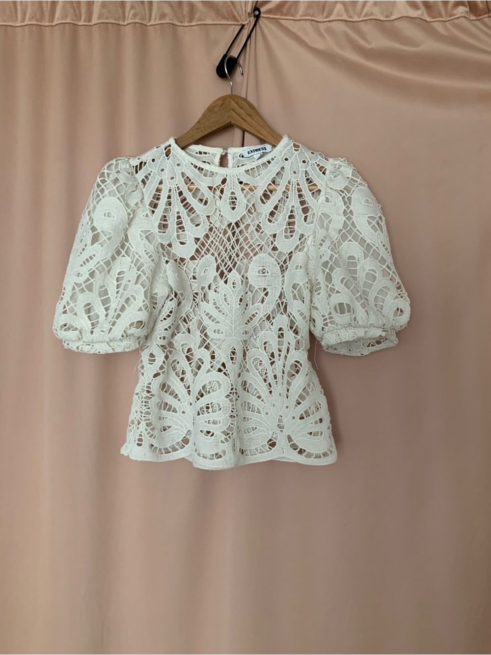 White Lace Puff-Sleeve Crochet Top